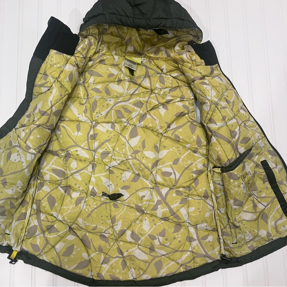 ISIS Women's Whisper Hoodie Goose Down Hooded Vest Quilted Olive 4 - Picture 2 of 7